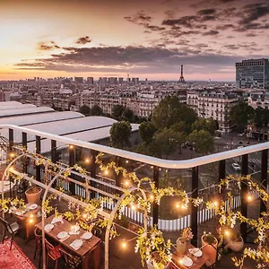 Novotel Porte Versailles Отель